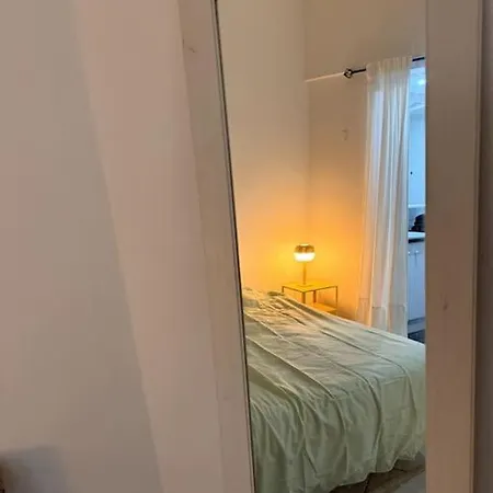 In Herenhuis Antwerpen-zuid * Antwerp
